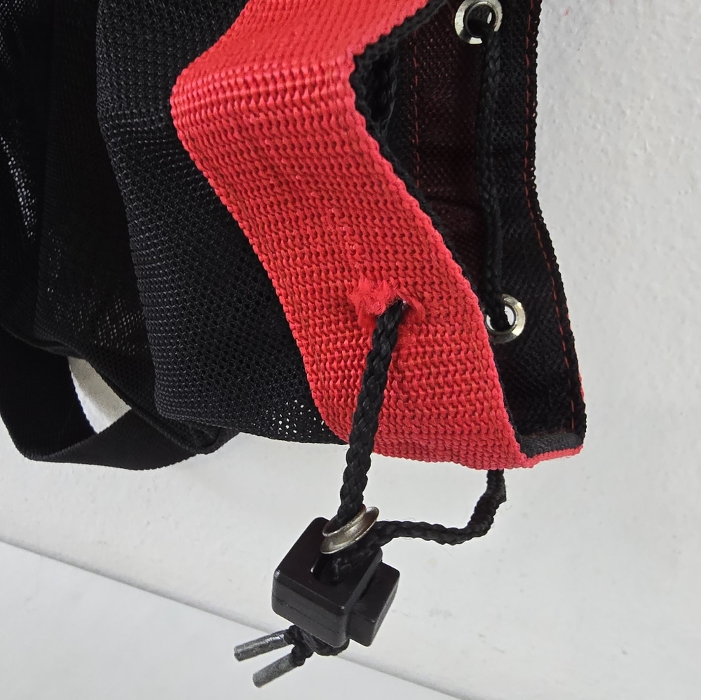 Vintage Colors De Benetton Drawstring Mesh Dufflebag - Picture 6 of 7